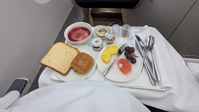 PXL_20250421_195829300