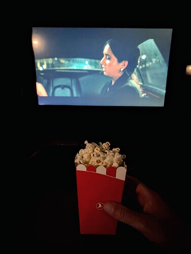 b7553d5b-daad-44e3-b762-9f0907a9b59d~1