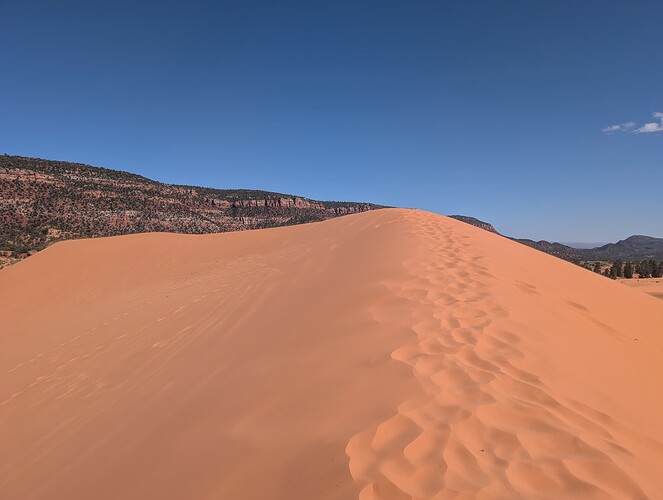 PXL_20260527_224510391