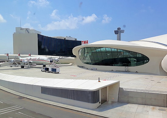 TWA05